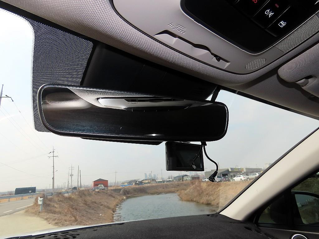 HYUNDAI Sonata - Vista 12