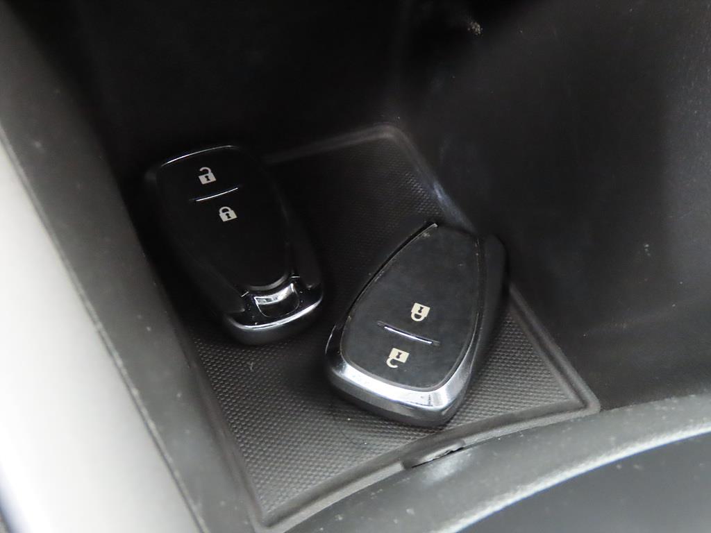 Chevrolet Trax 2021 Blanco - Importación desde Corea - HF Imports Iquique - Foto 15