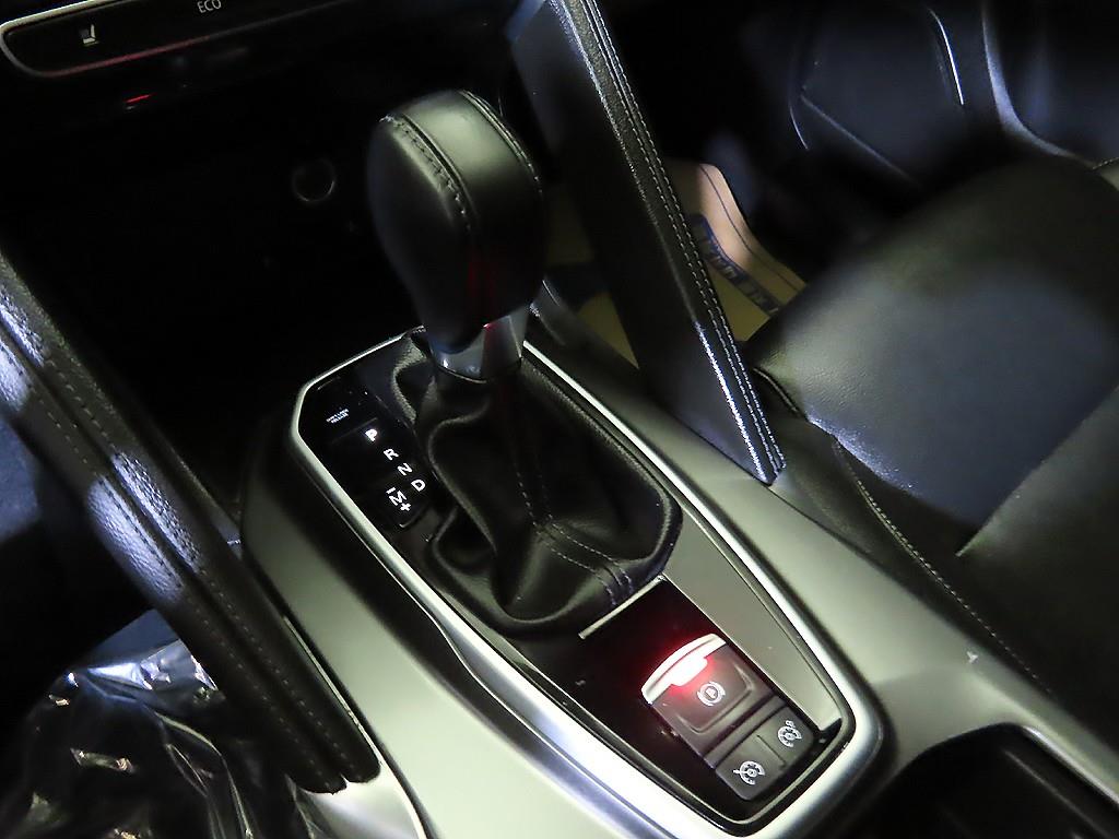 SAMSUNG QM6 - Vista 12