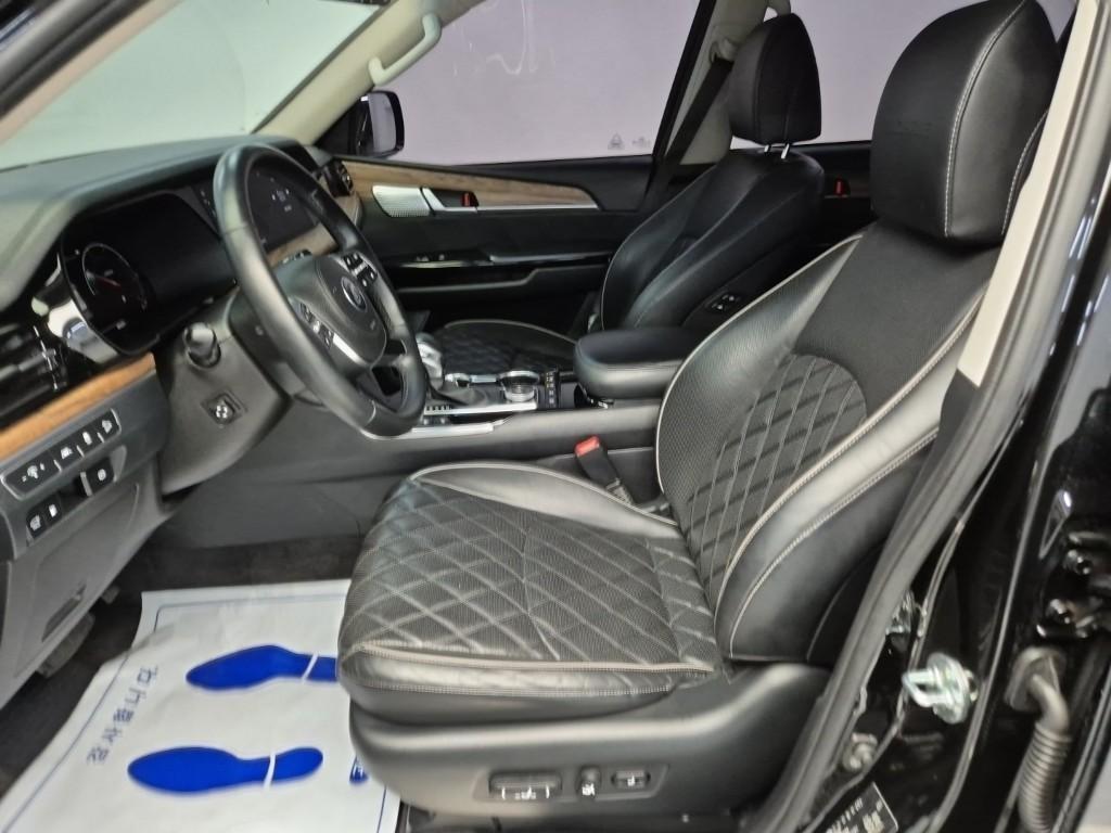 KIA Mohave - Vista 11