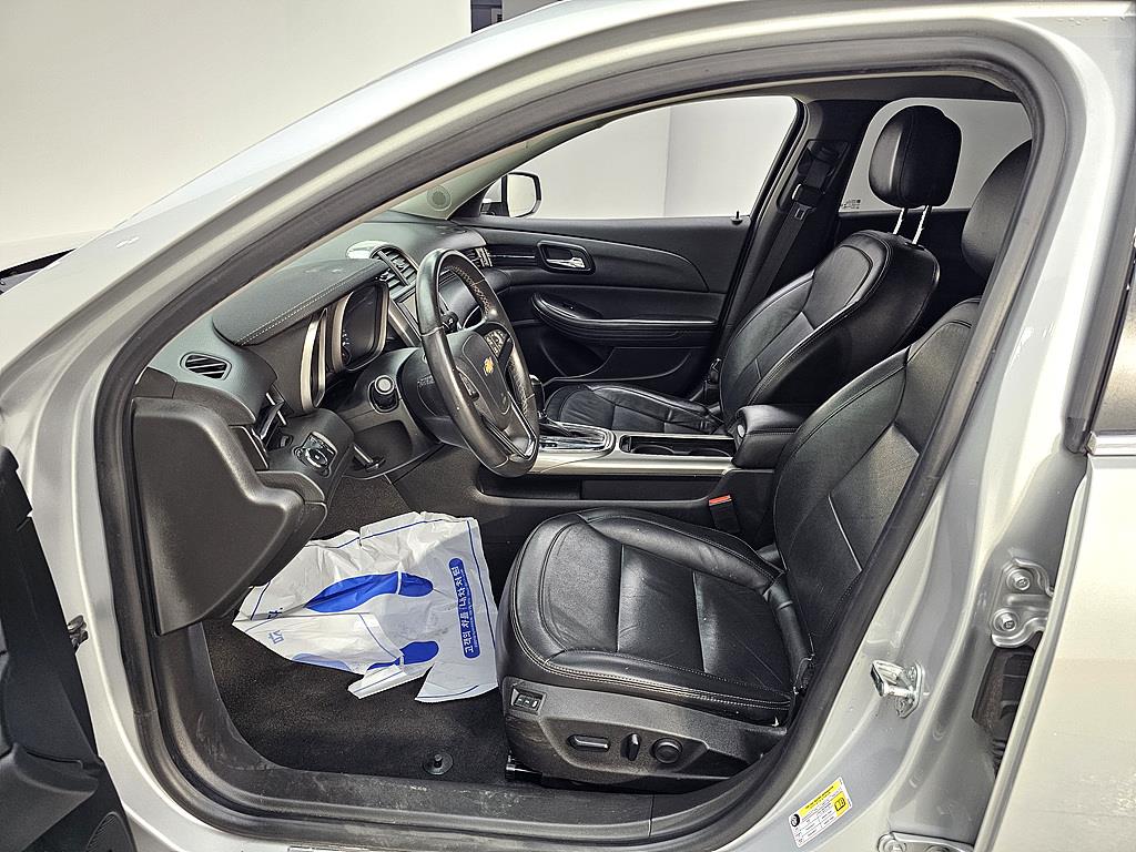 Chevrolet Malibu - Vista 7