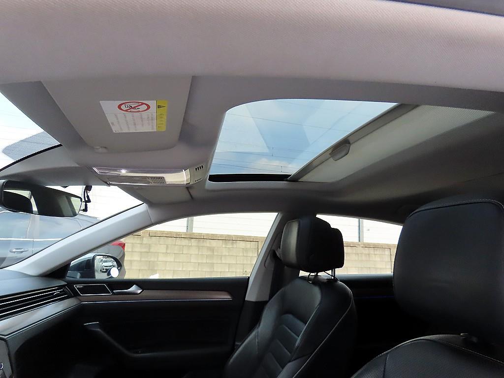 Volkswagen Arteon 2018 Negro - Importación desde Corea - HF Imports Iquique - Foto 17