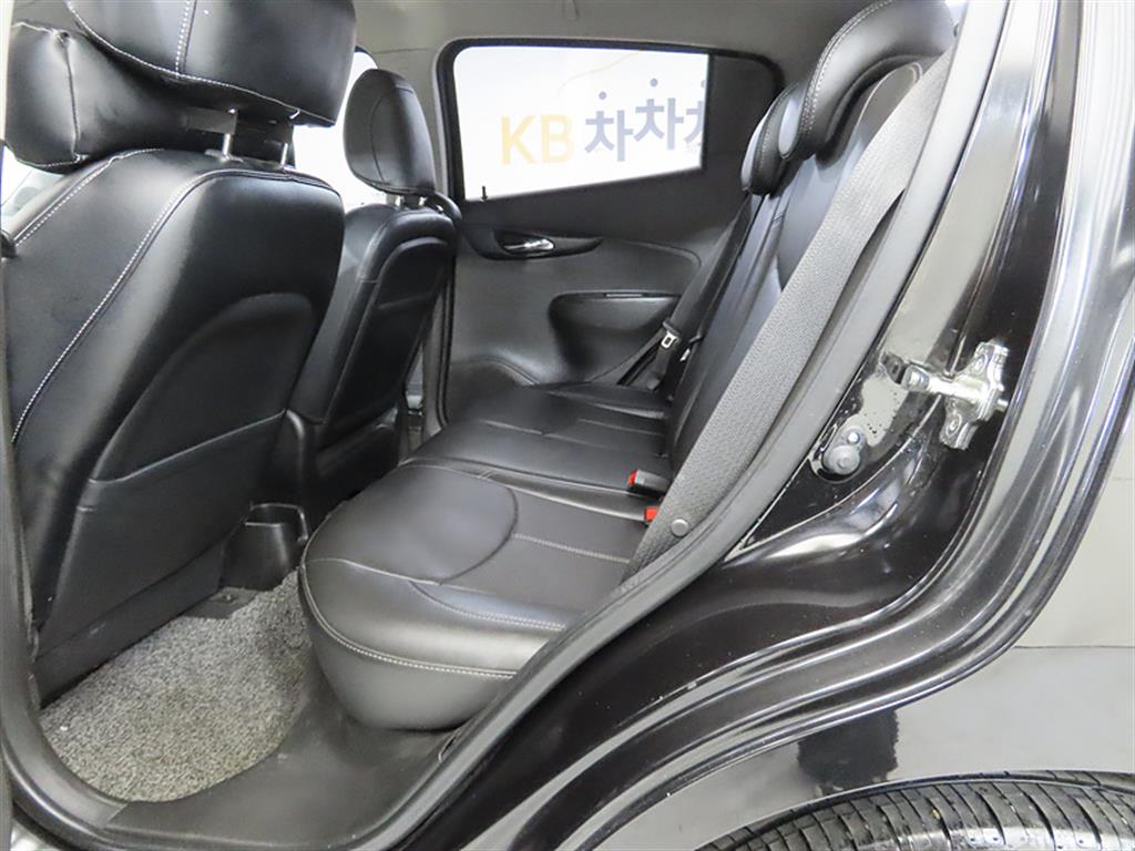 Chevrolet Spark - Vista 6