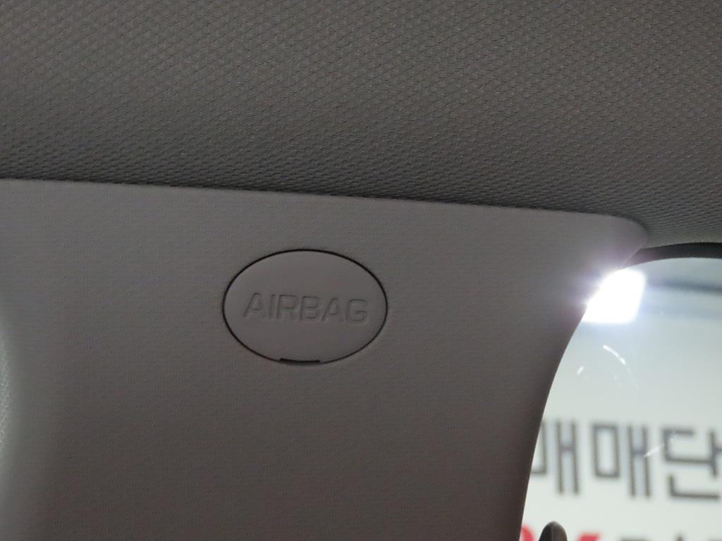 HYUNDAI Tucson 2018 Gris - Importación desde Corea - HF Imports Iquique - Foto 15