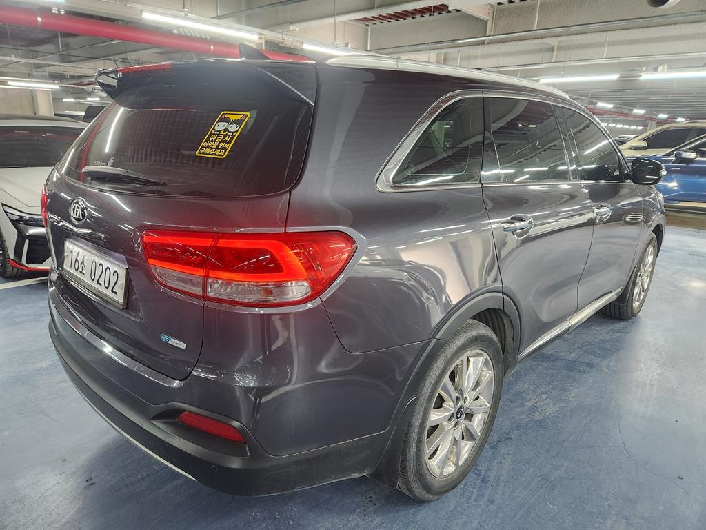 KIA Sorento - Vista 6