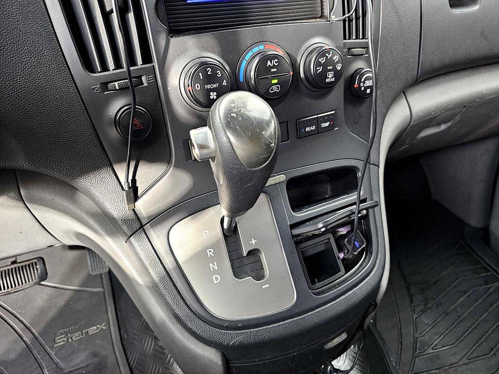 HYUNDAI Starex 2012 Plateado - Importación desde Corea - HF Imports Iquique - Foto 17