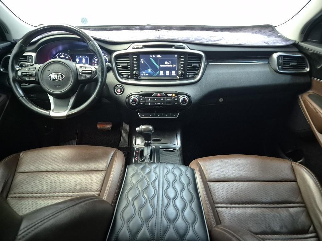 KIA Sorento - Vista 7