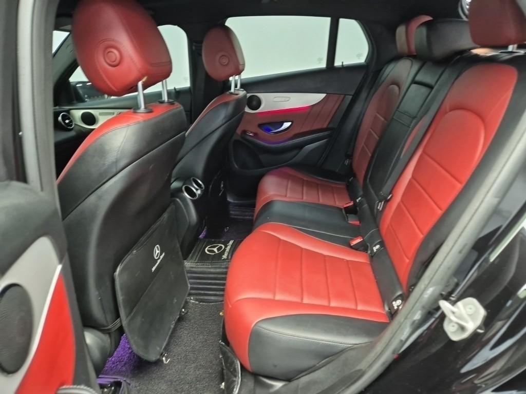 Mercedes Benz GLC Class - Vista 12