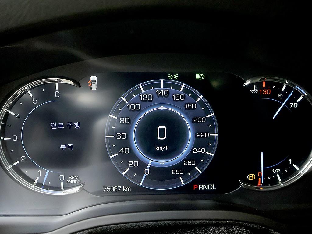 Cadillac Escalade - Vista 11