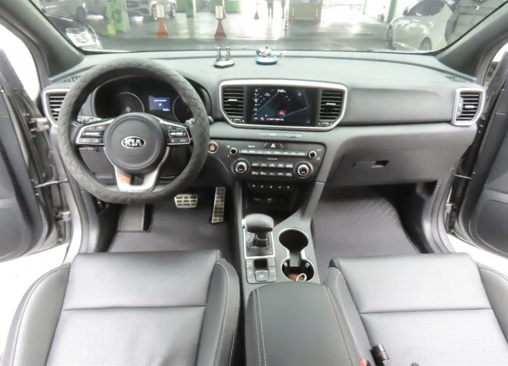 KIA Sportage - Vista 9