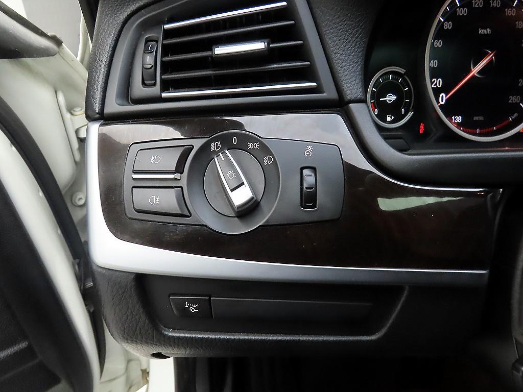 BMW 5 Series - Vista 11