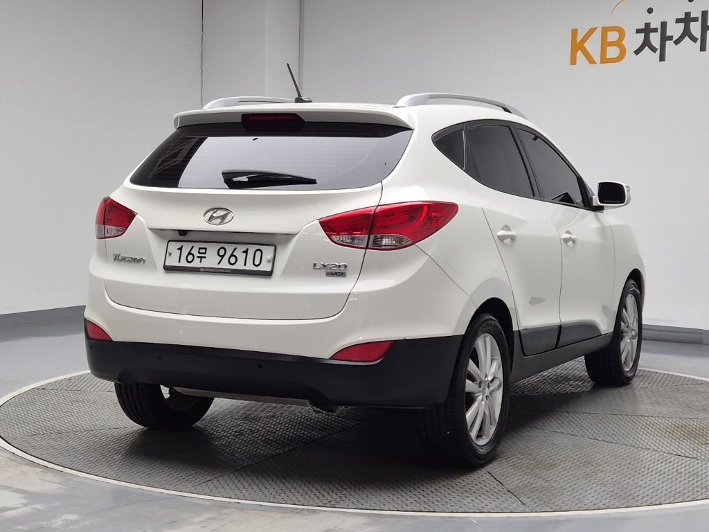 HYUNDAI Tucson - Vista 3