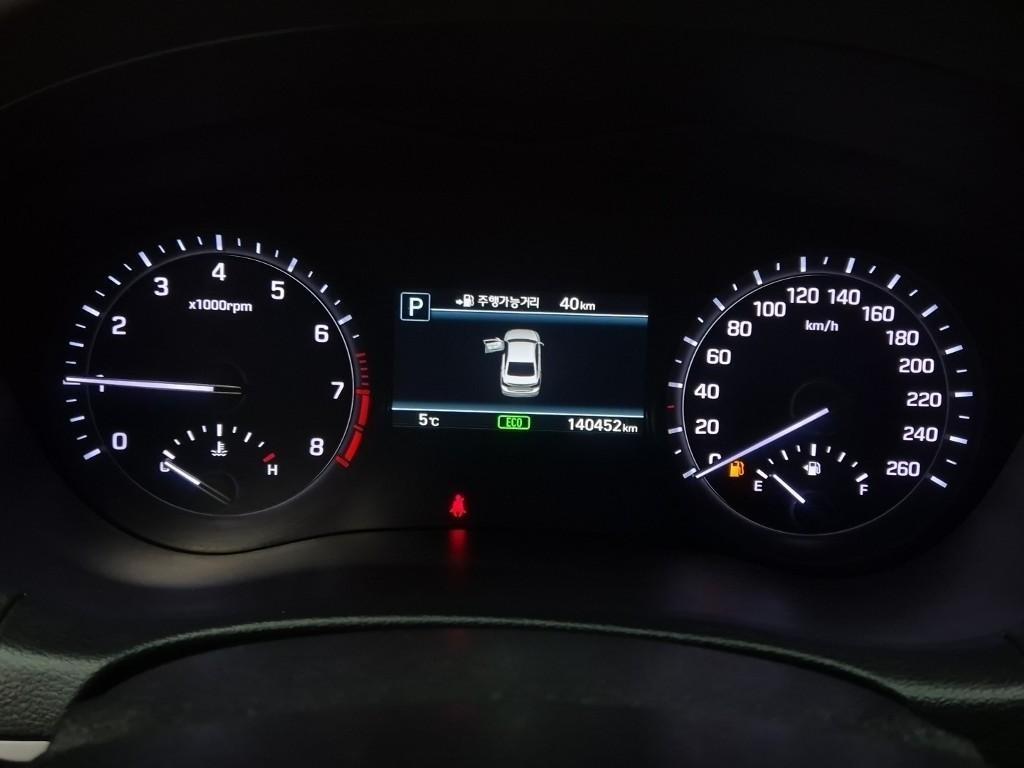 Genesis G80 - Vista 5