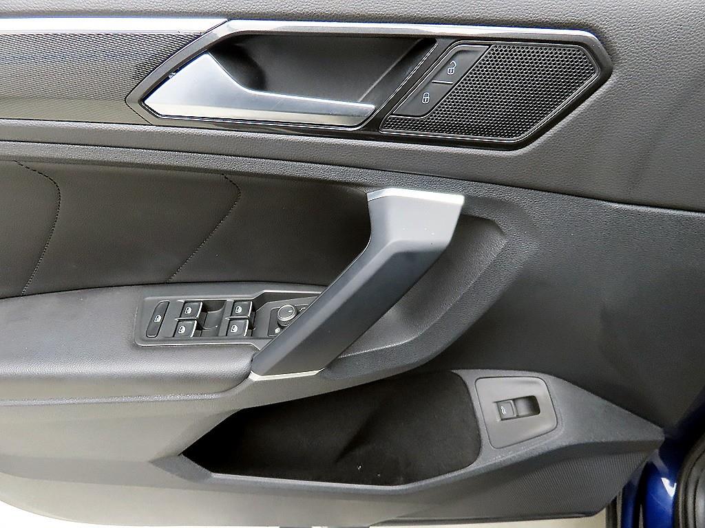 Volkswagen Tiguan - Vista 11