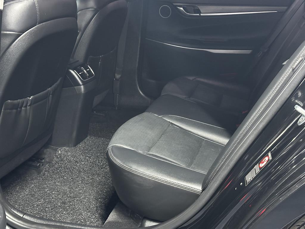 HYUNDAI Grandeur - Vista 8