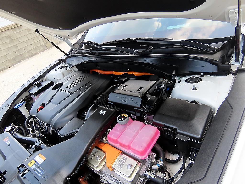 HYUNDAI Grandeur 2023 Blanco - Importación desde Corea - HF Imports Iquique - Foto 19