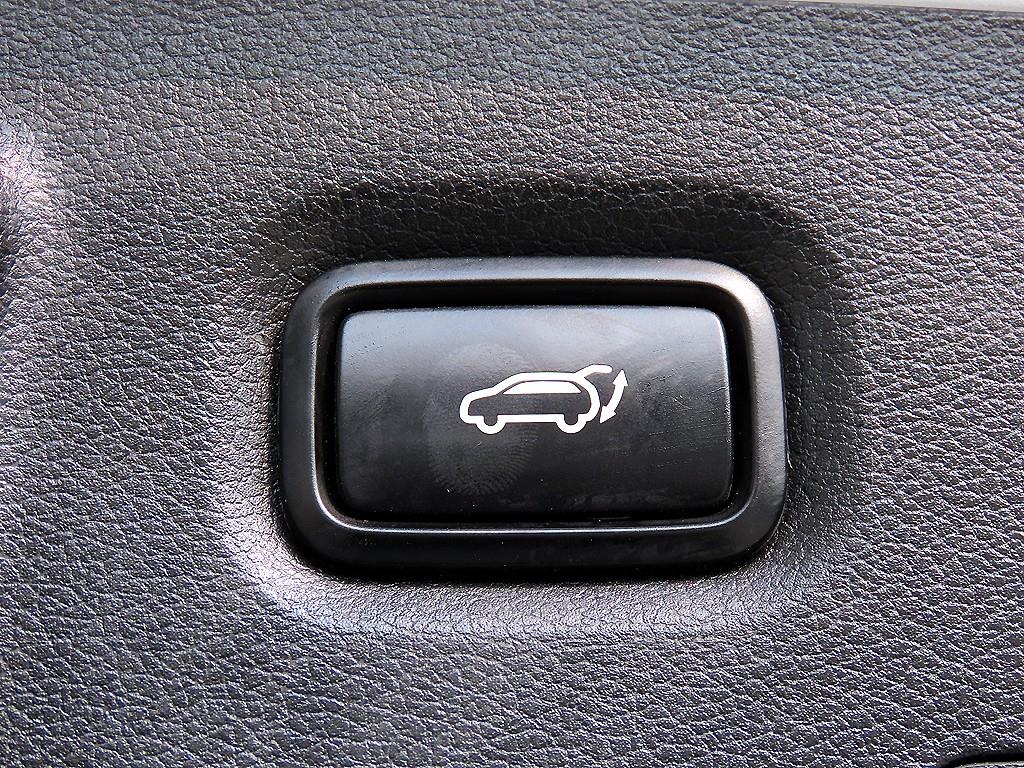 HYUNDAI Santa Fe 2019 Blanco - Importación desde Corea - HF Imports Iquique - Foto 18