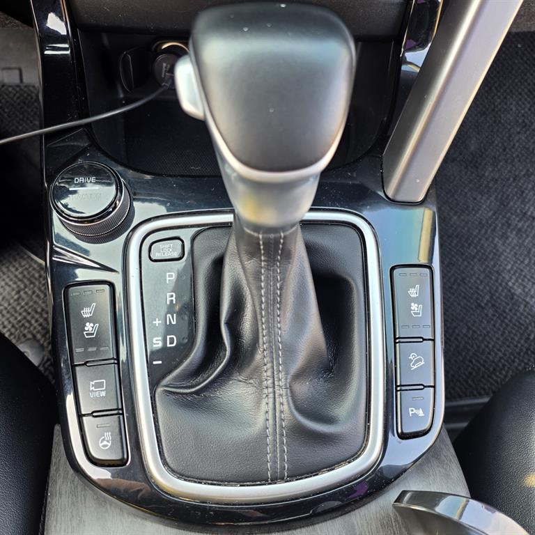 KIA Seltos - Vista 5