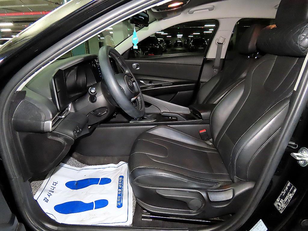 HYUNDAI Avante - Vista 6