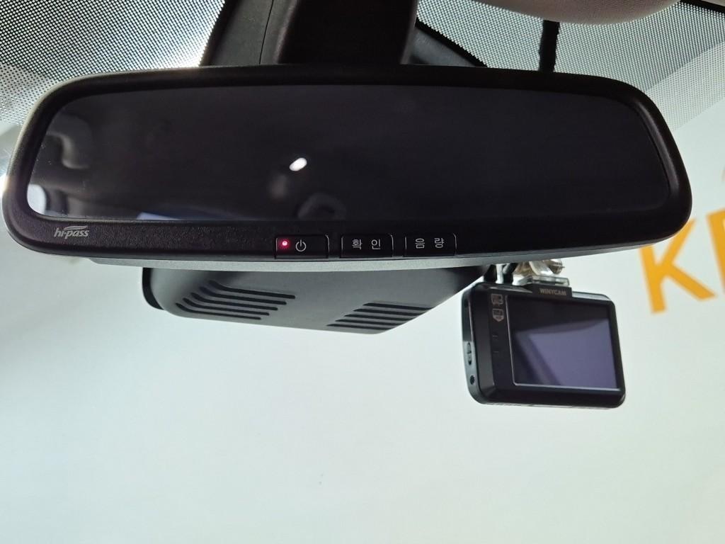 SAMSUNG QM6 2017 Blanco - Importación desde Corea - HF Imports Iquique - Foto 13