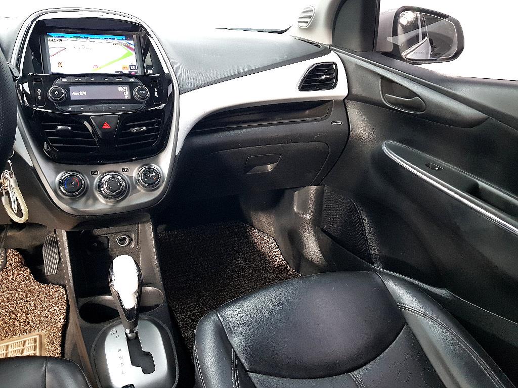Chevrolet Spark - Vista 10