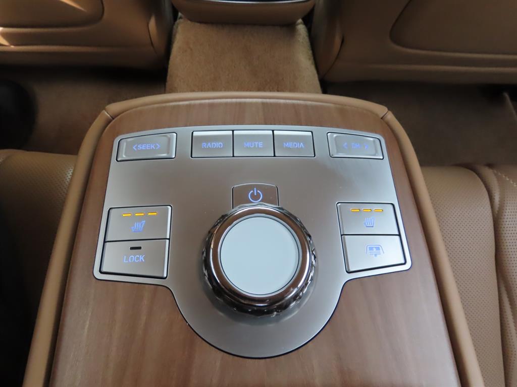 Genesis G80 2025 Negro - Importación desde Corea - HF Imports Iquique - Foto 8