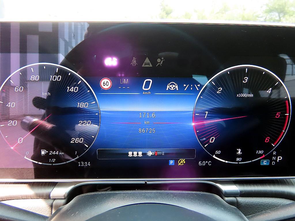 Mercedes Benz S Class - Vista 9