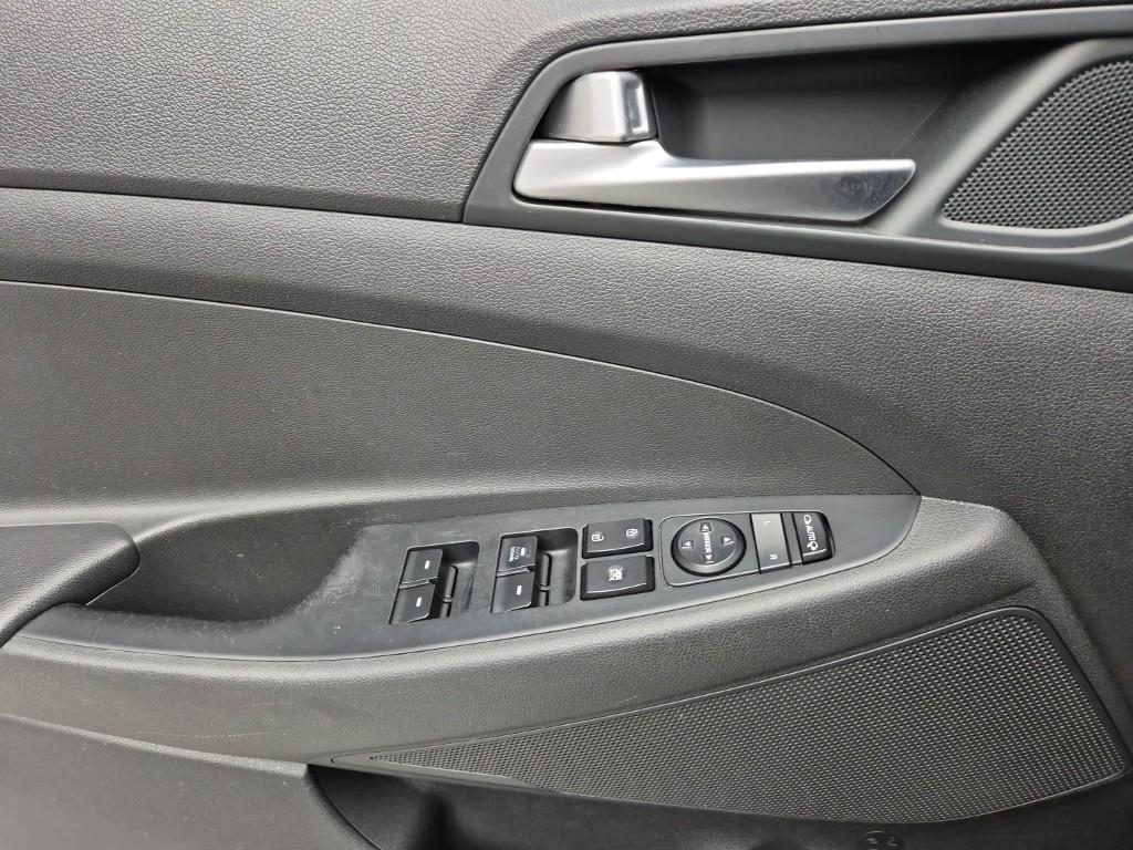 HYUNDAI Tucson 2016 Plateado - Importación desde Corea - HF Imports Iquique - Foto 18