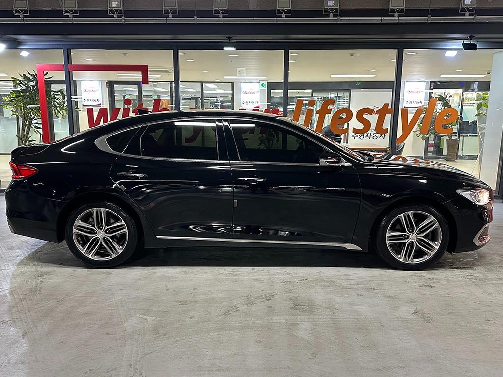 HYUNDAI Grandeur - Vista 3