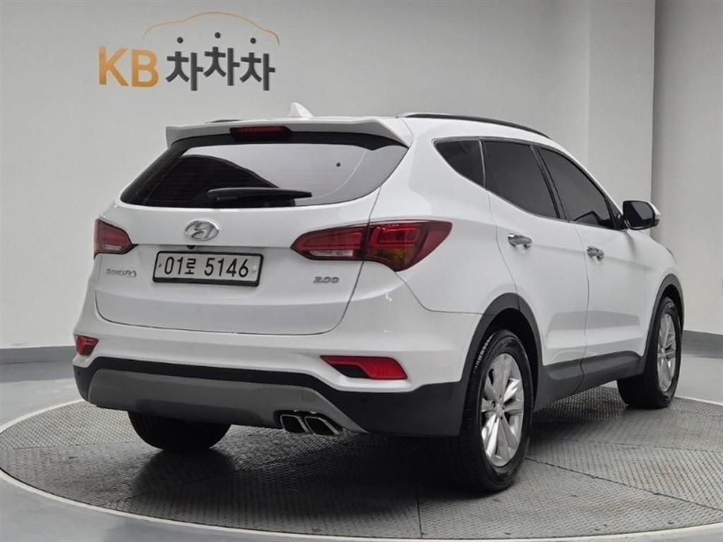 HYUNDAI Santa Fe - Vista 4