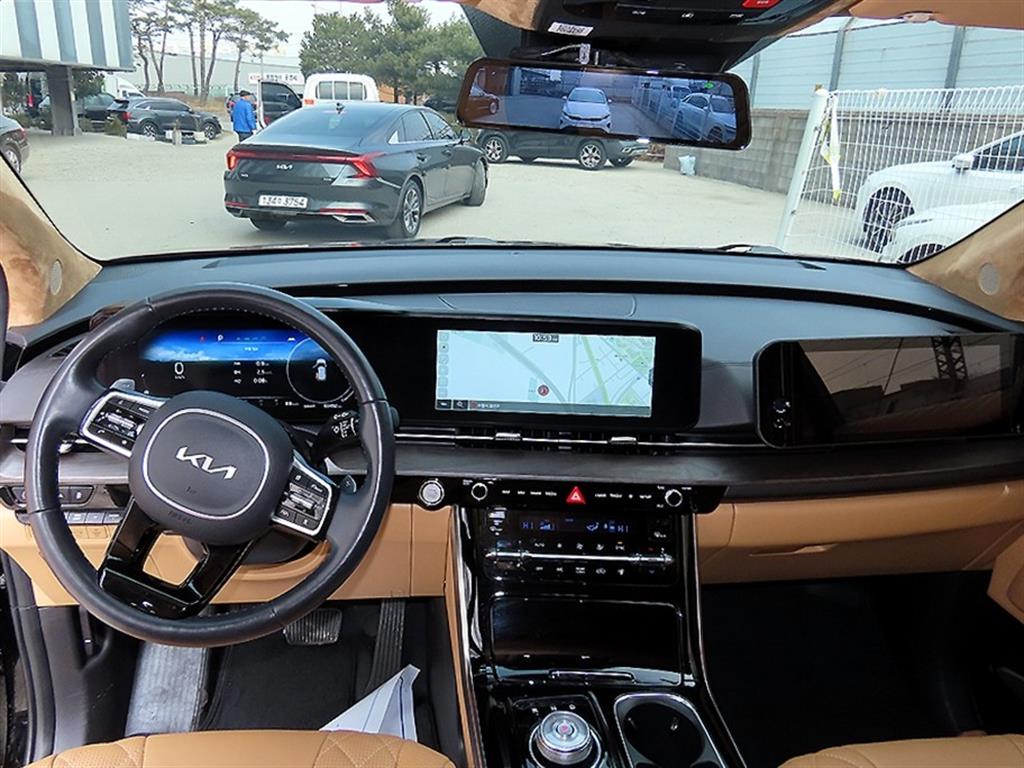 KIA Carnival - Vista 7