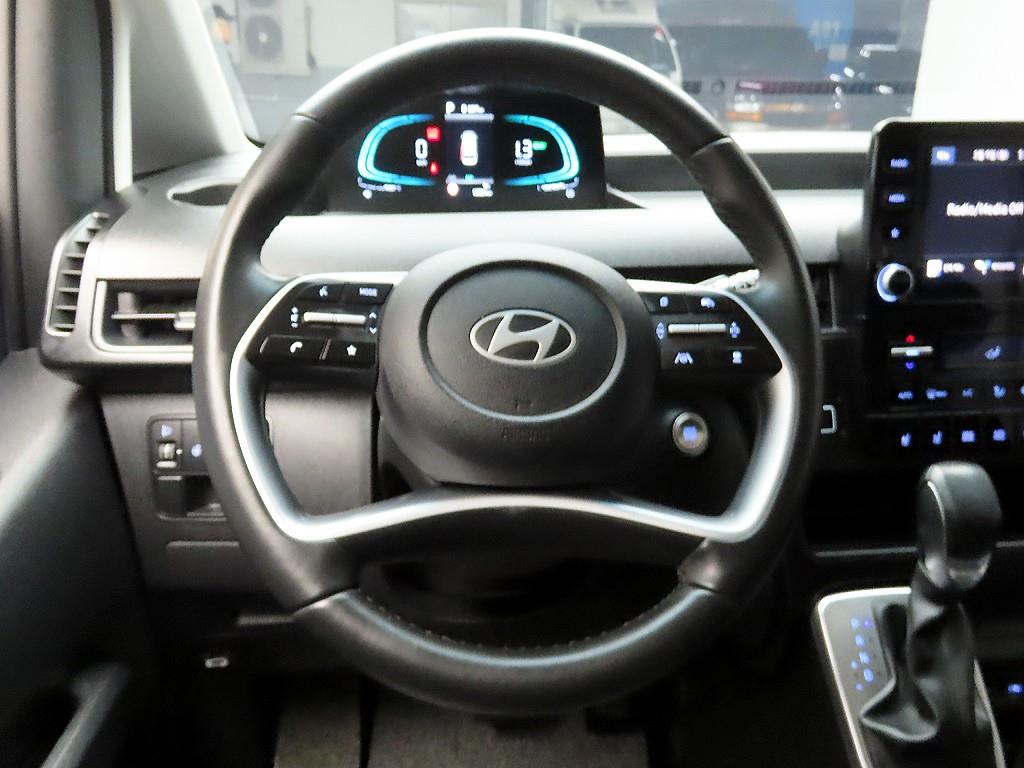 HYUNDAI Staria - Vista 7