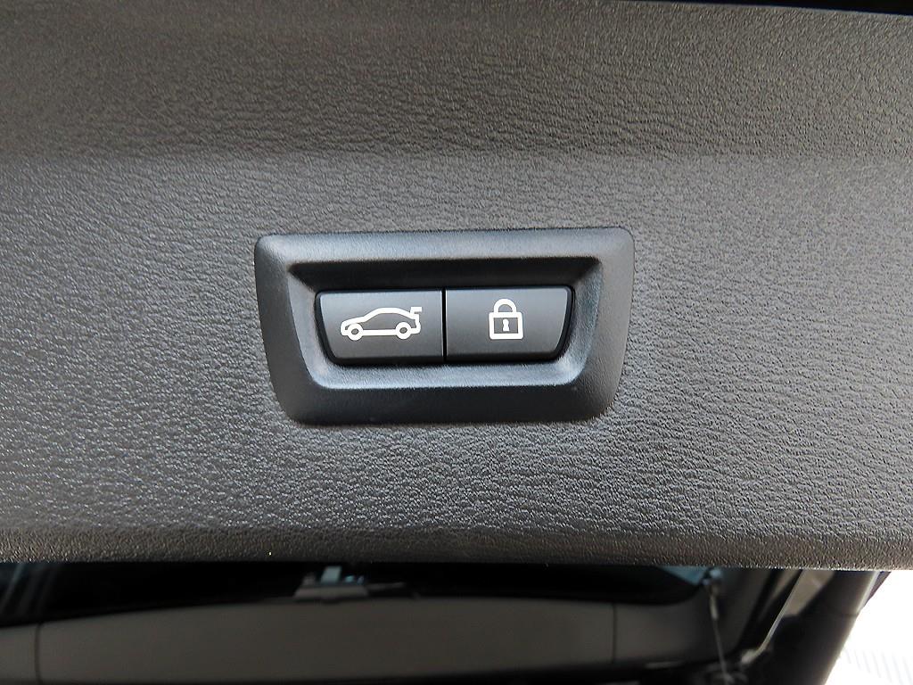 BMW X1 2022 Negro - Importación desde Corea - HF Imports Iquique - Foto 15