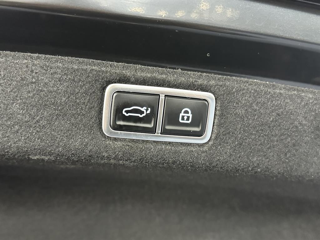 HYUNDAI Grandeur 2025 Negro - Importación desde Corea - HF Imports Iquique - Foto 13