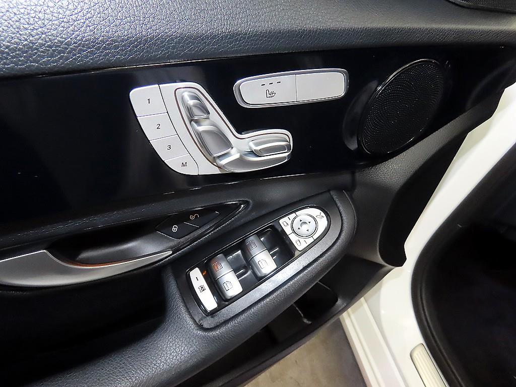 Mercedes Benz C Class 2019 Blanco - Importación desde Corea - HF Imports Iquique - Foto 14