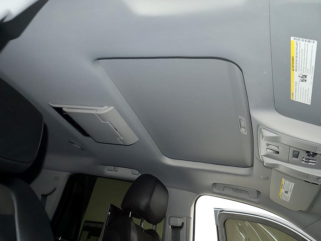 Cadillac Escalade 2018 Negro - Importación desde Corea - HF Imports Iquique - Foto 13