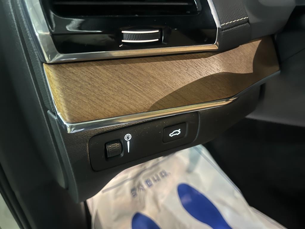 Volvo XC90 - Vista 12