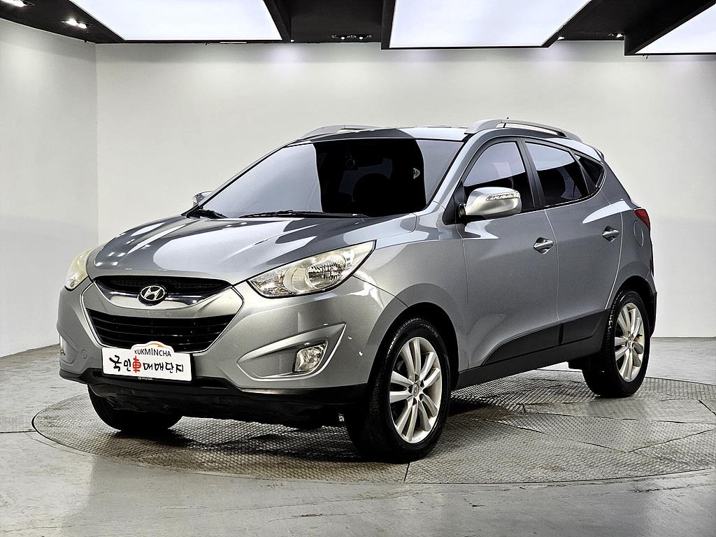 HYUNDAI Tucson 2010 Plateado - Importación desde Corea - HF Imports Iquique - Foto 1