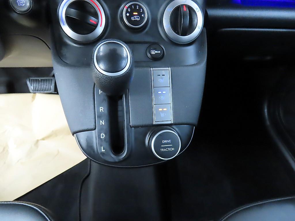 HYUNDAI Casper - Vista 10