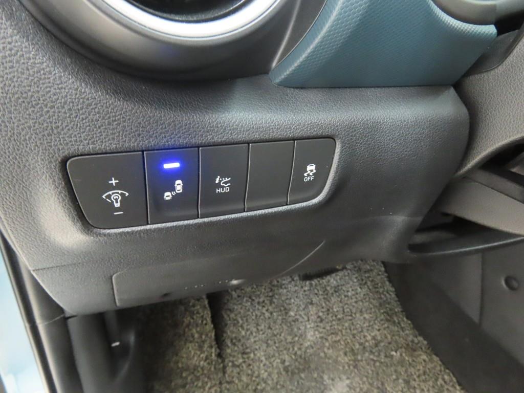 HYUNDAI Kona - Vista 10