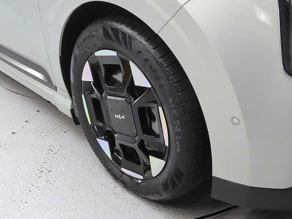 KIA Carnival - Vista 9