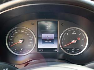 Mercedes Benz GLC Class - Vista 12