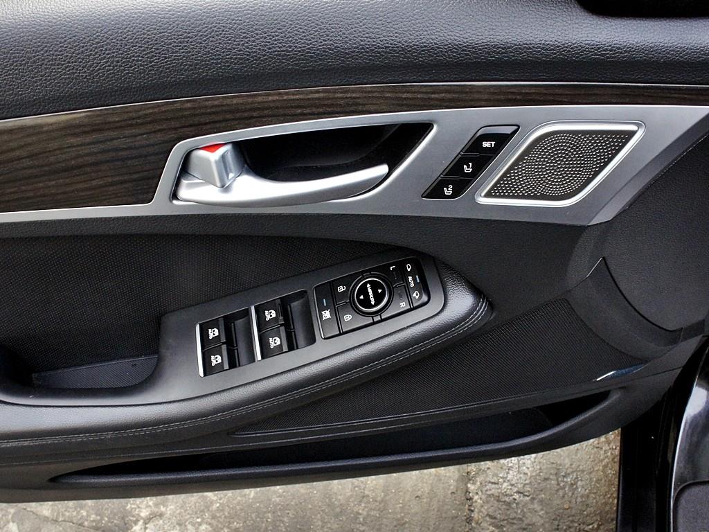 Genesis G80 2018 Negro - Importación desde Corea - HF Imports Iquique - Foto 13