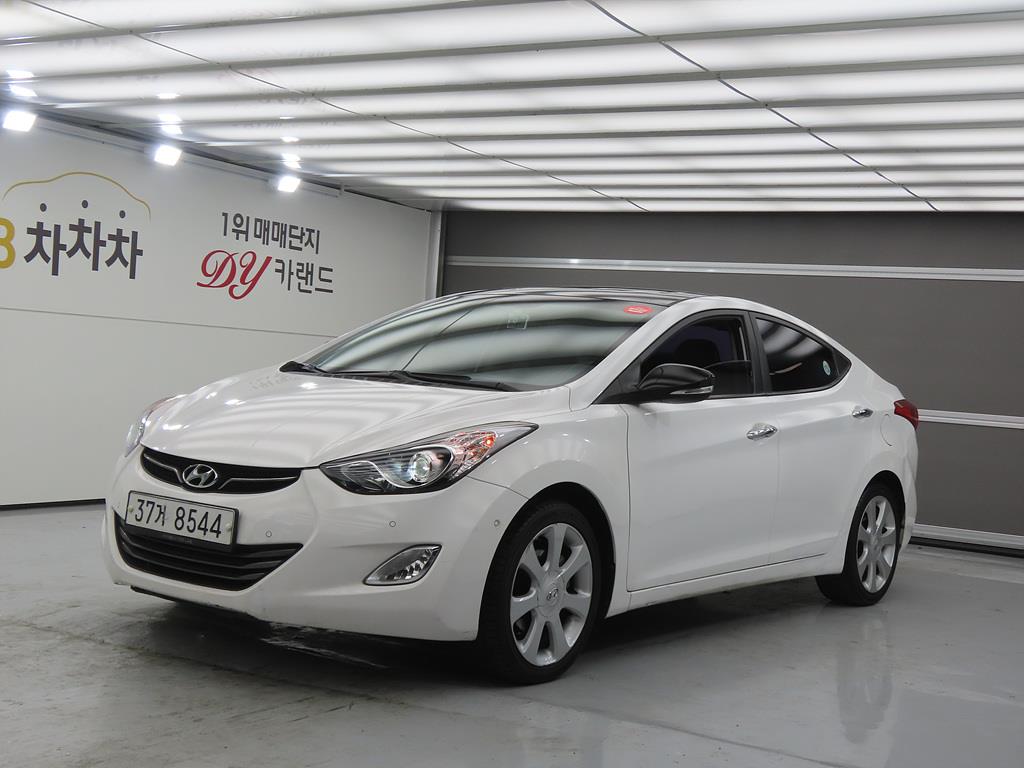 HYUNDAI Avante 2012 Blanco - Importación desde Corea - HF Imports Iquique - Foto 1