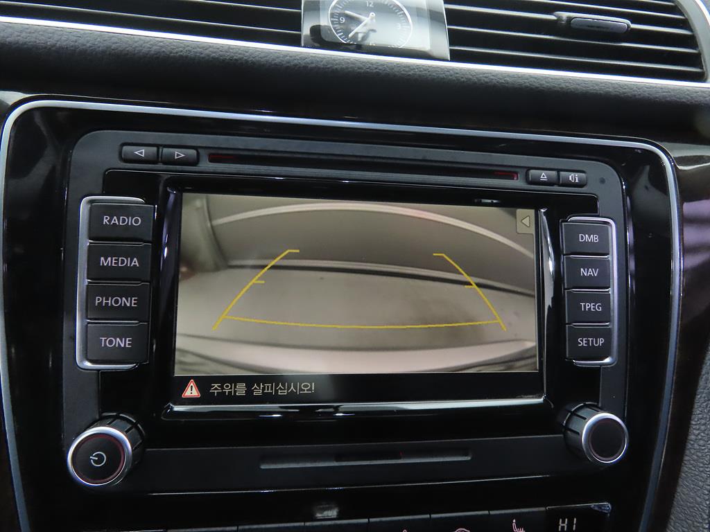 Volkswagen Passat - Vista 12