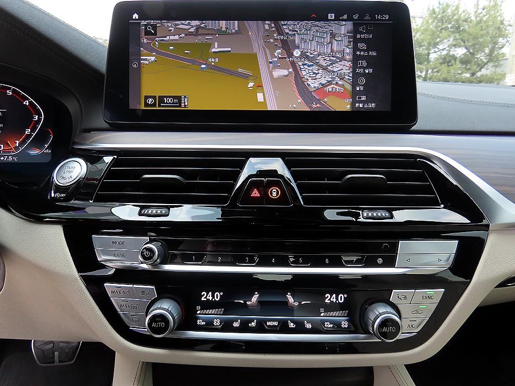 BMW 5 Series 2021 Negro - Importación desde Corea - HF Imports Iquique - Foto 13