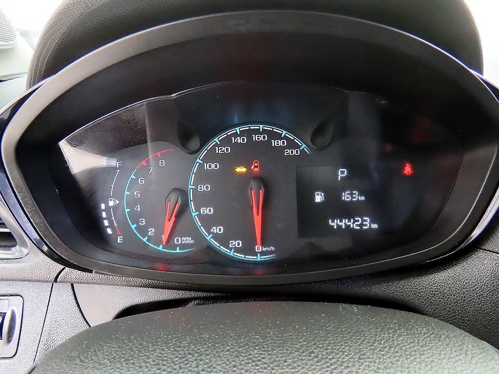 Chevrolet Spark - Vista 8