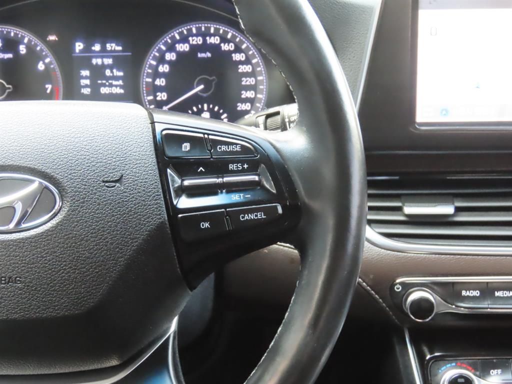 HYUNDAI Grandeur 2019 Blanco - Importación desde Corea - HF Imports Iquique - Foto 12