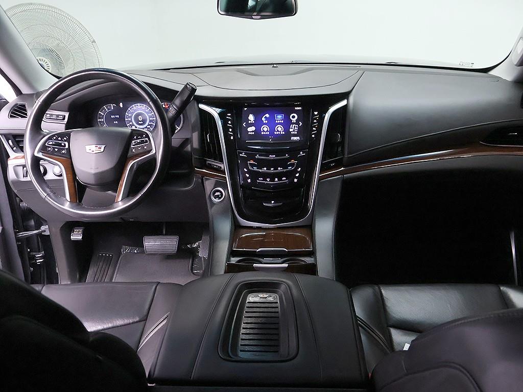 Cadillac Escalade - Vista 9
