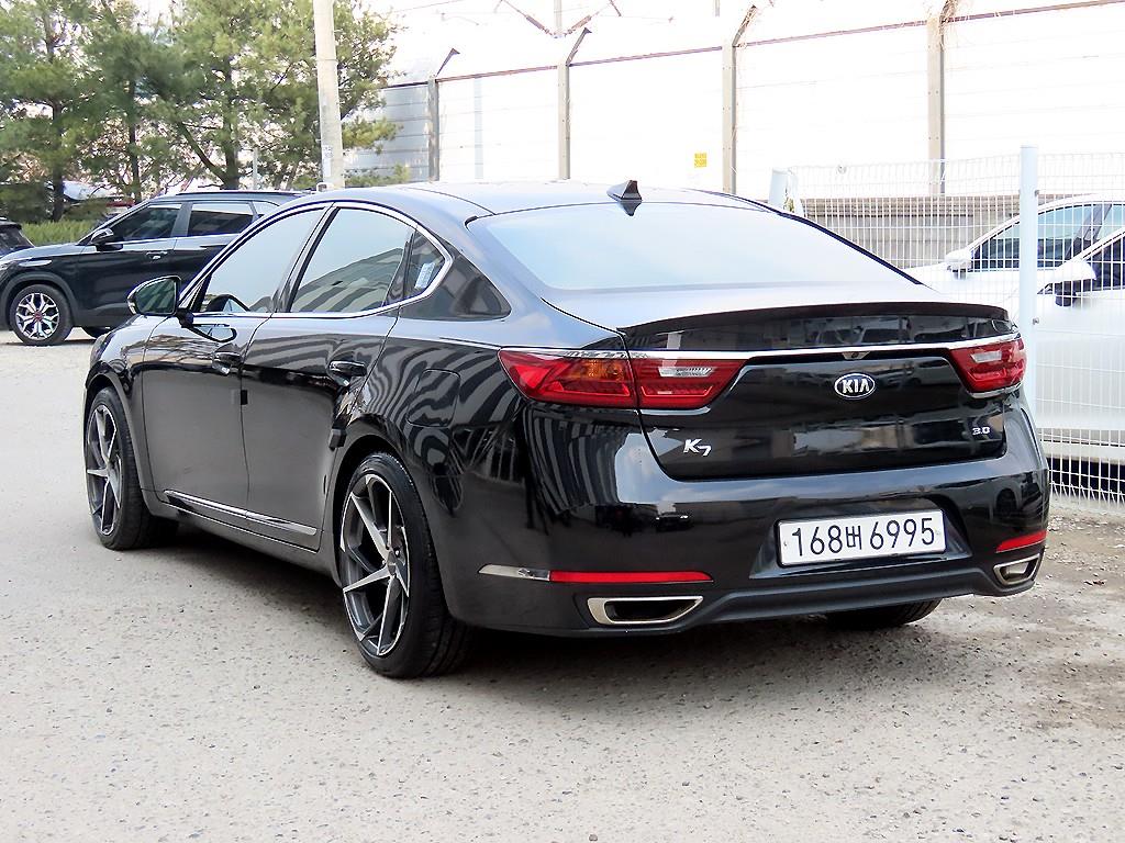 KIA K7 - Vista 3
